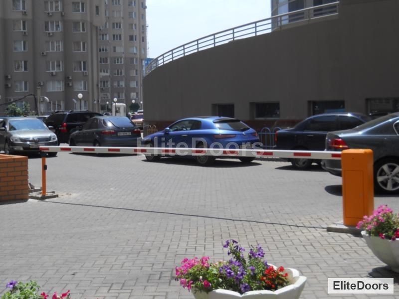 Что удобнее ручной или автоматический шлагбаум? Сравнение достоинства и недостаткиⒶОдесса Авега Систем